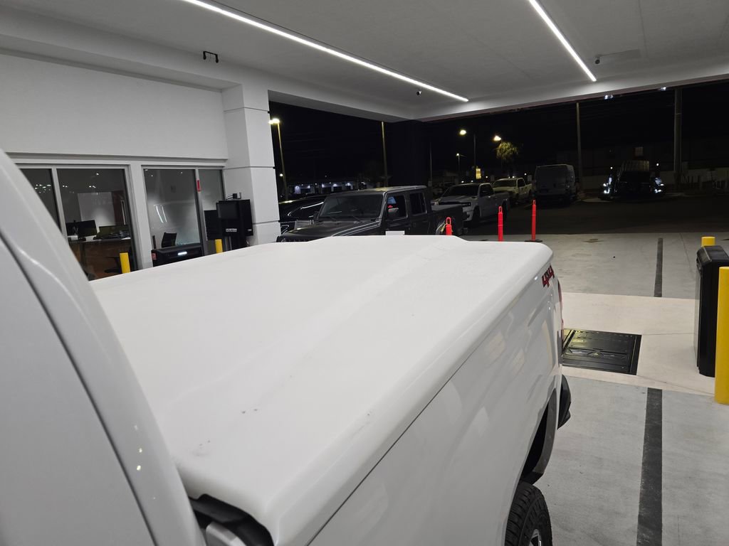 Used 2019 Chevrolet Silverado 2500 High Country w/ Duramax Plus Package image 15