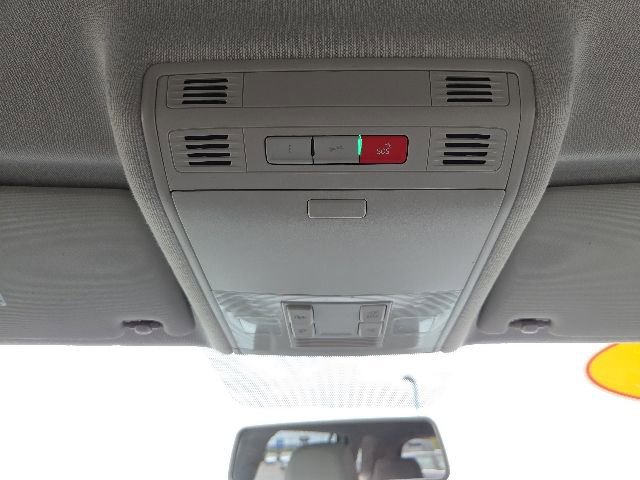 Used 2021 Volkswagen Tiguan S AWD/4WD image 19