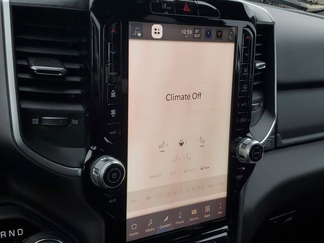 New 2026 RAM 1500 4x4 Crew Cab image 9