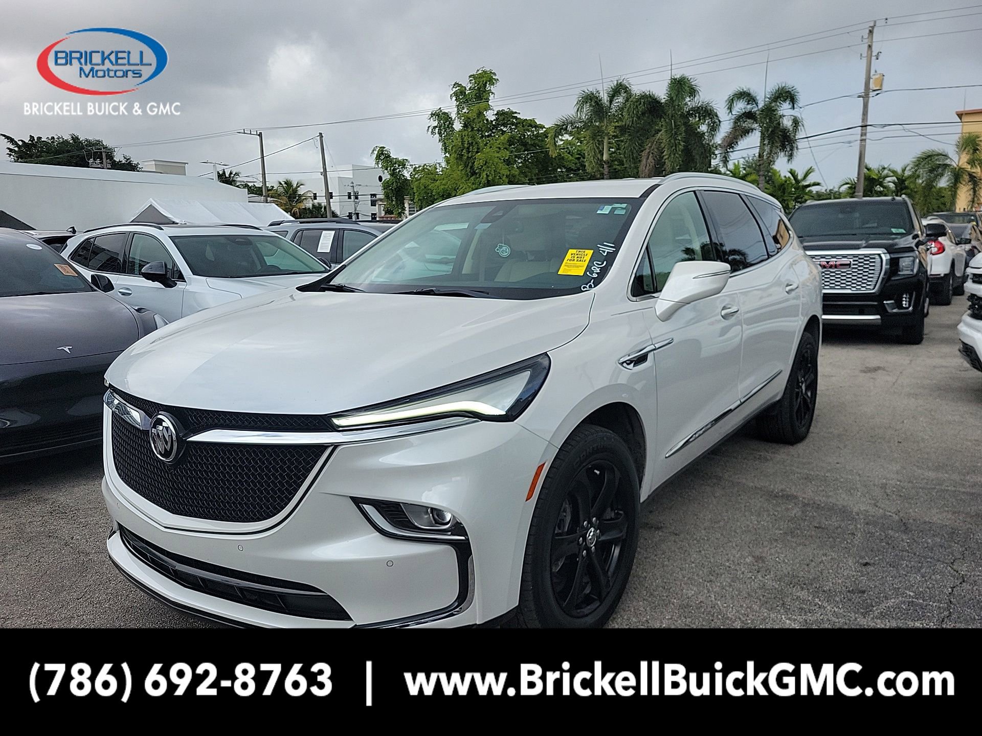 Used 2023 Buick Enclave Essence w/ Sport Touring Edition image 1