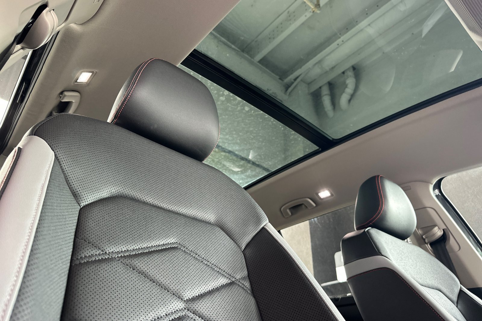New 2026 Volkswagen Atlas Peak Edition AWD/4WD image 18