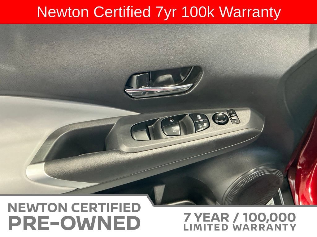 Used 2022 Nissan Kicks SR w/ Premium Package FWD image 37