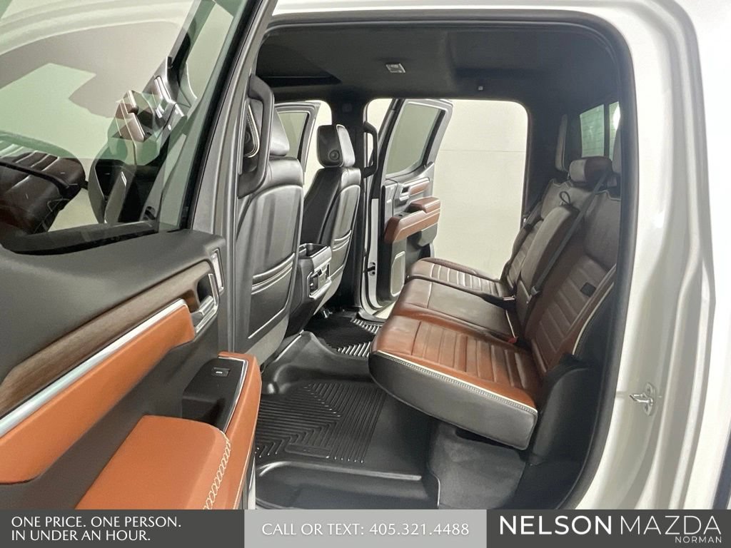 Used 2025 GMC Sierra 1500 Denali Ultimate AWD/4WD image 12