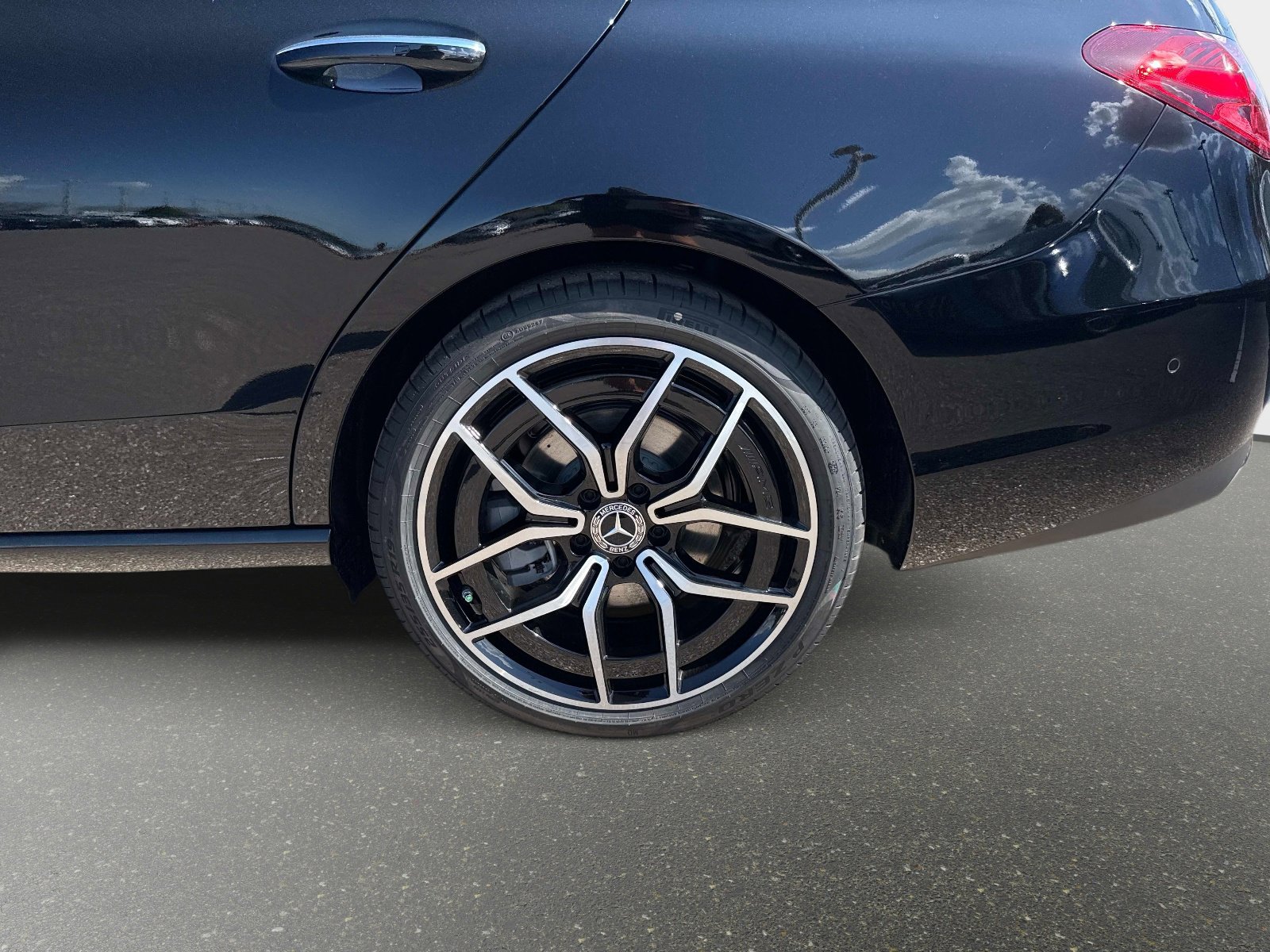 New 2026 Mercedes-Benz C 300 Sedan image 10