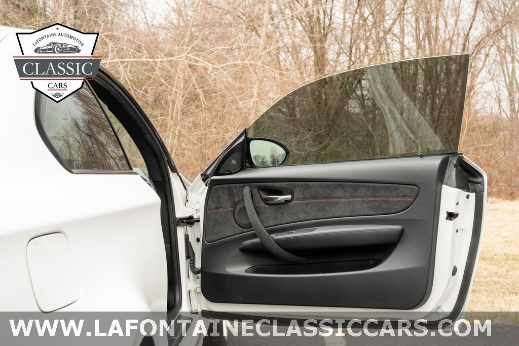 Used 2011 BMW 1 Series M image 81