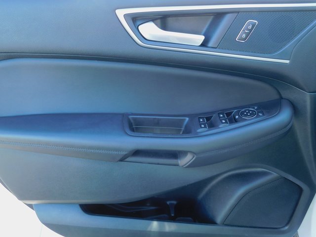 Used 2024 Ford Edge SEL image 24