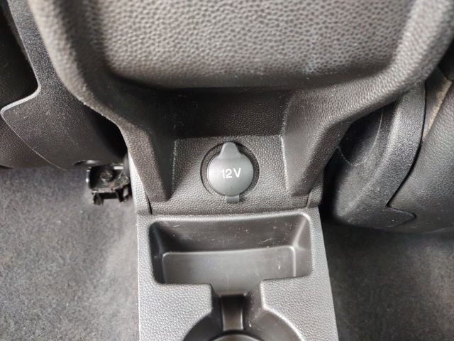 Used 2014 Ford Fiesta Titanium FWD image 19