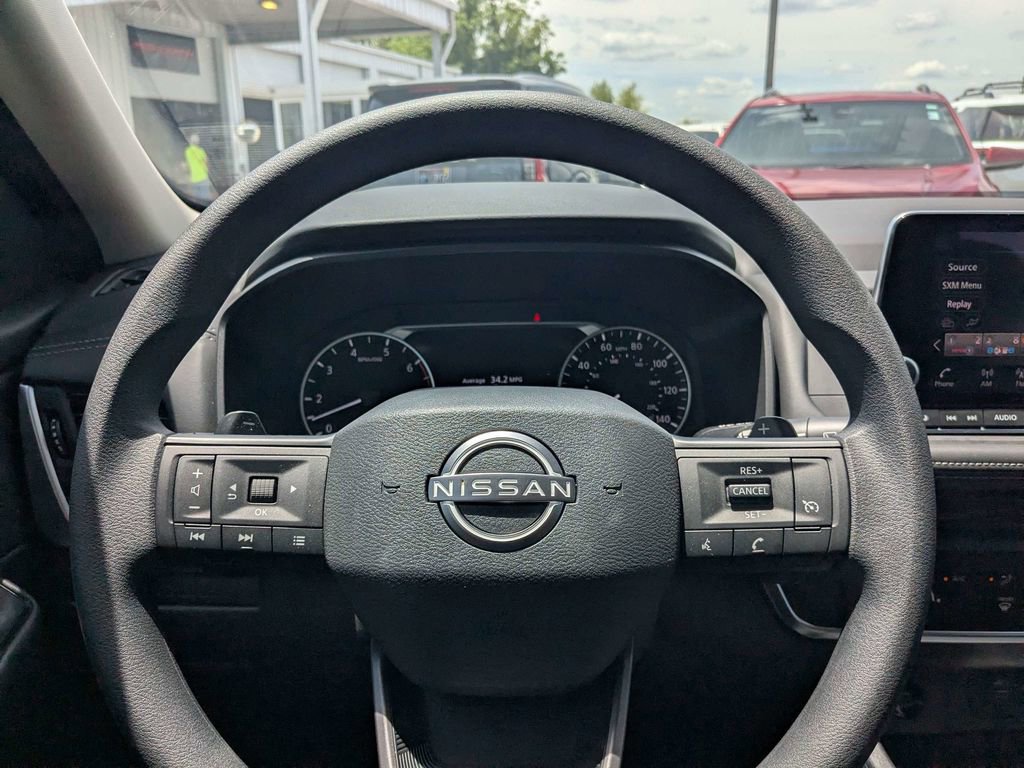 Used 2026 Nissan Rogue S FWD image 22