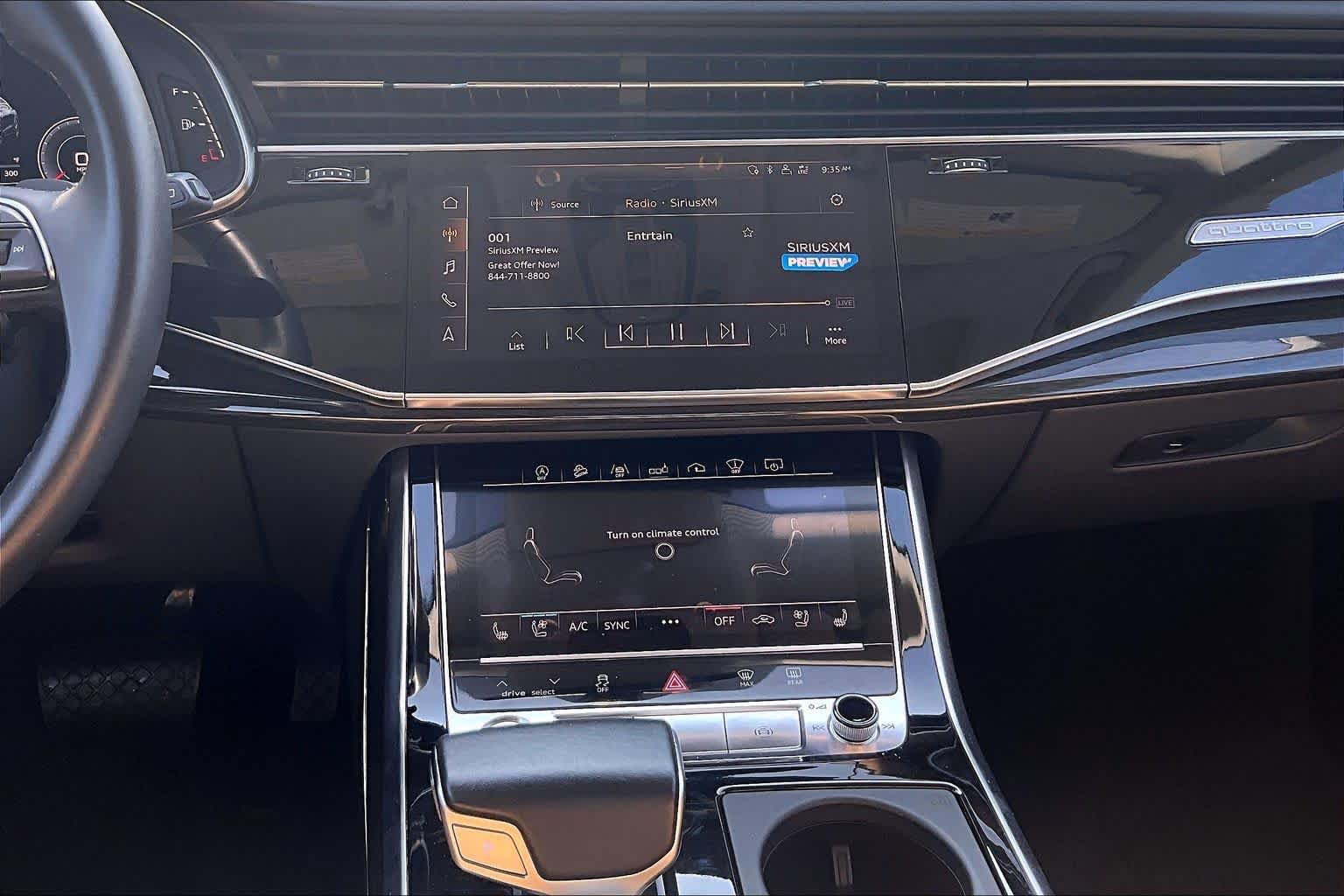 Used 2019 Audi Q8 Prestige w/ Towing Package AWD/4WD image 7