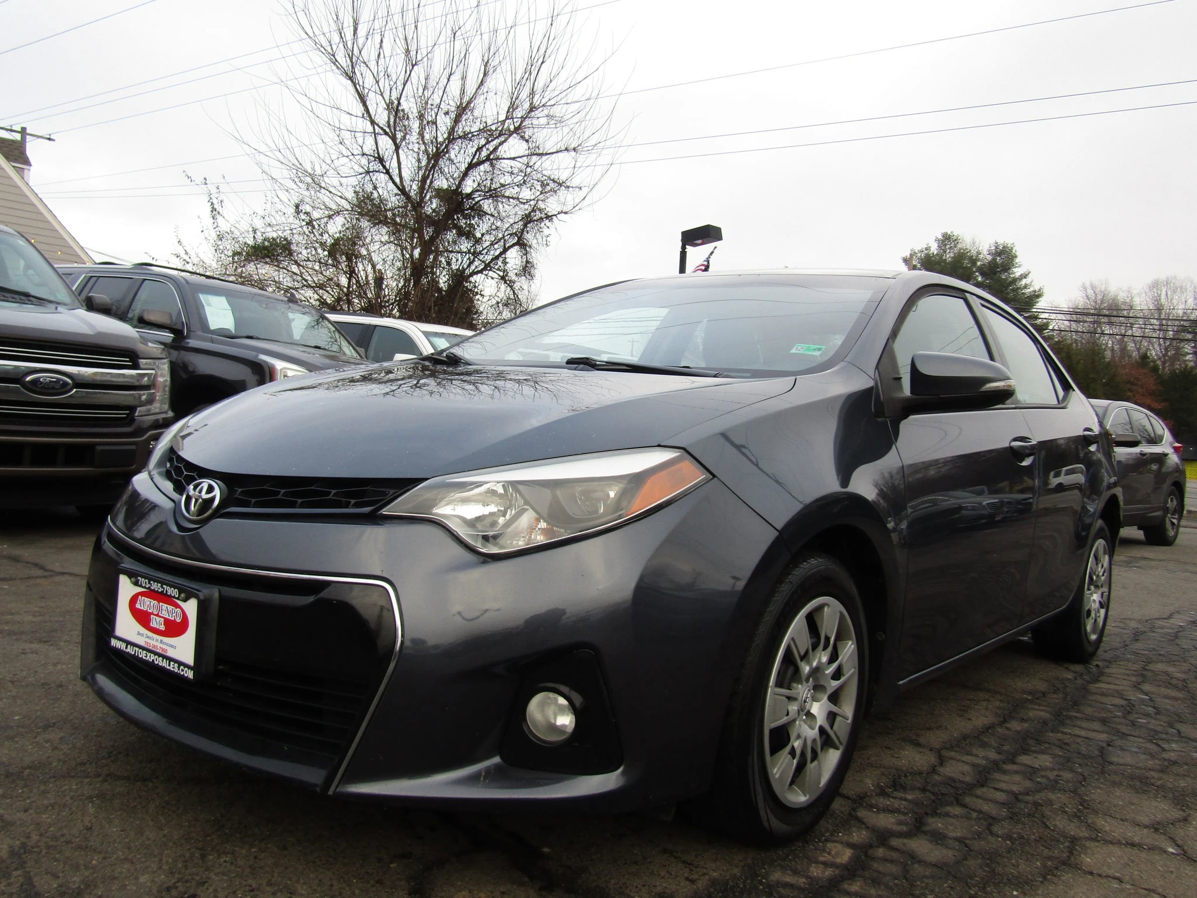 Used 2016 Toyota Corolla S image 3
