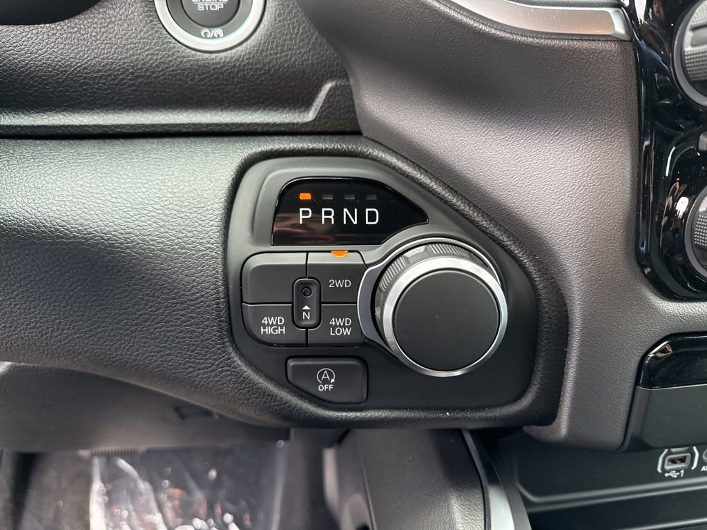 New 2026 RAM 1500 Express image 14