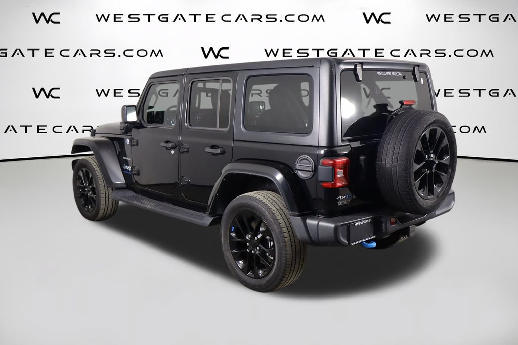 Used 2023 Jeep Wrangler Unlimited Sahara w/ Cold Weather Group AWD/4WD image 47