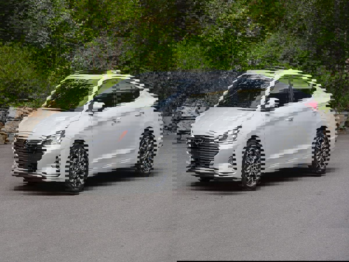 Used 2020 Hyundai Elantra SEL w/ Cargo Package (C1) image 1