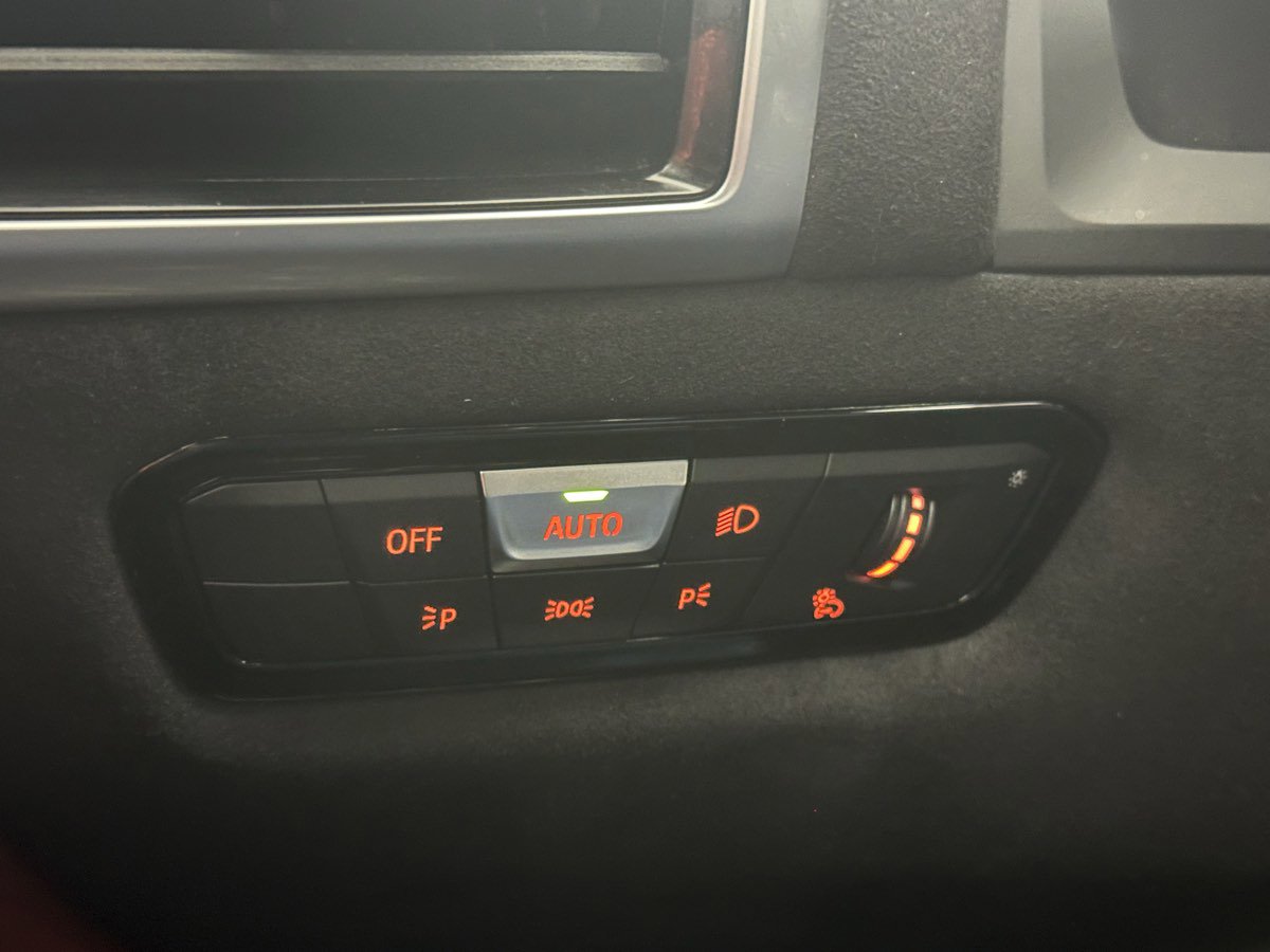 Used 2023 BMW M8 Competition w/ M Driver's Package image 40