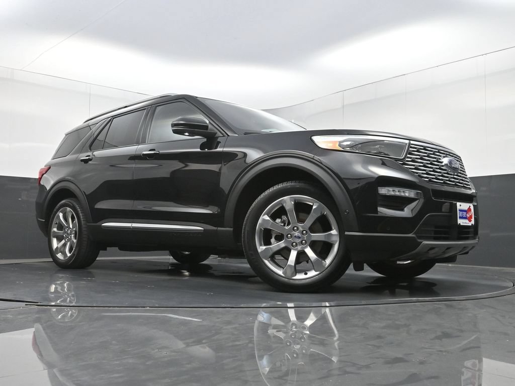 Used 2020 Ford Explorer Platinum w/ Premium Technology Package AWD/4WD image 27