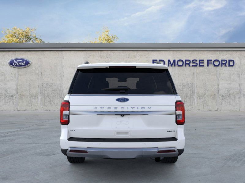 New 2024 Ford Expedition Max XLT image 5