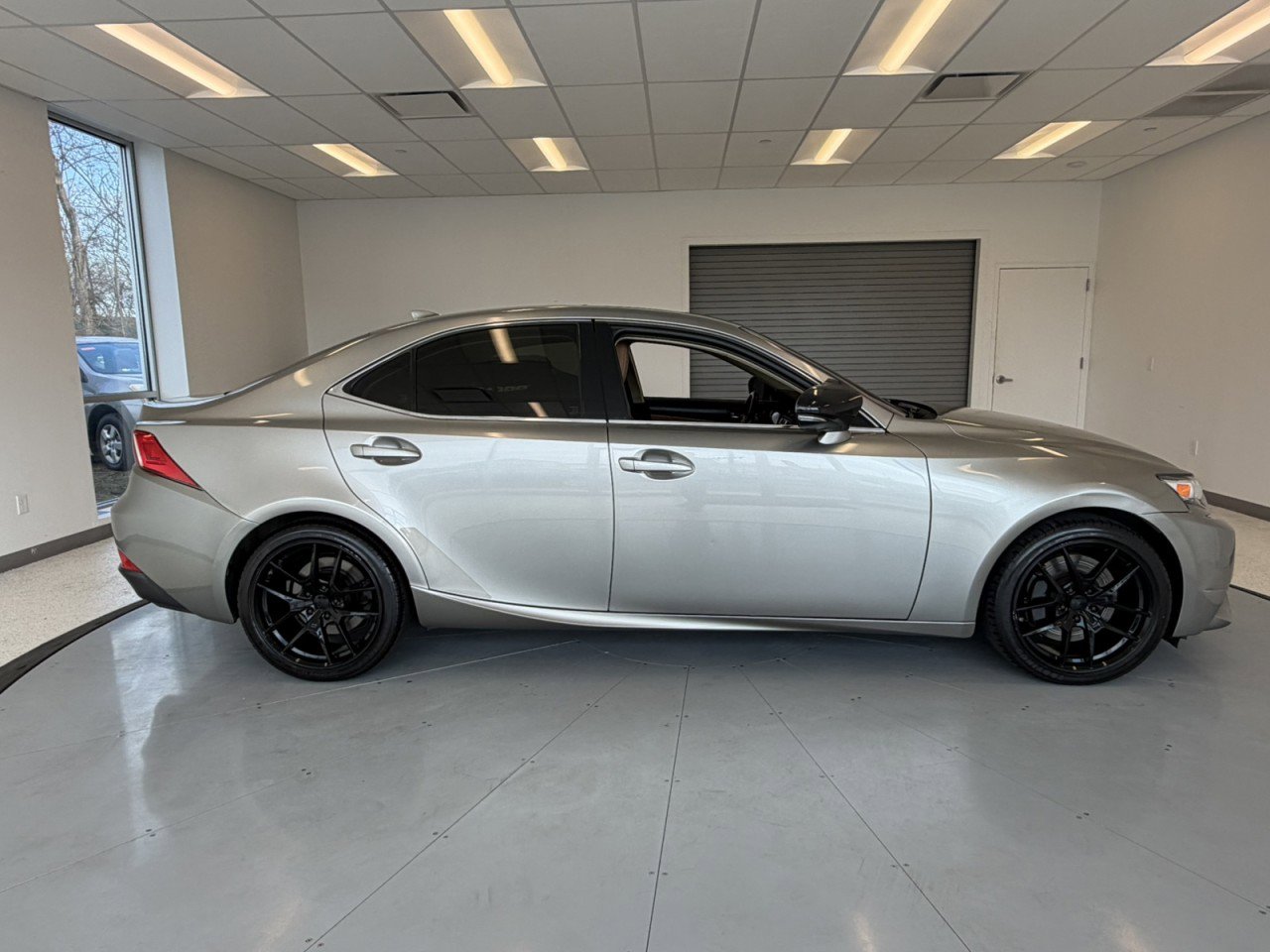 Used 2016 Lexus IS 200t RWD image 6