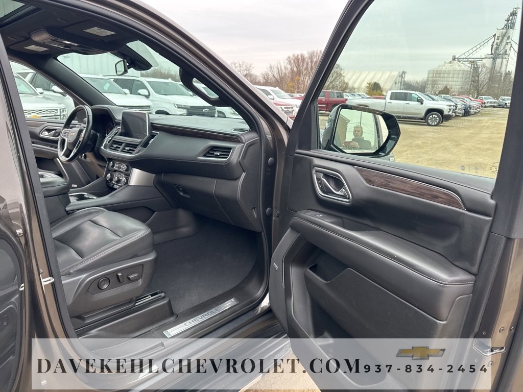 Certified 2021 Chevrolet Suburban LT w/ Luxury Package image 27