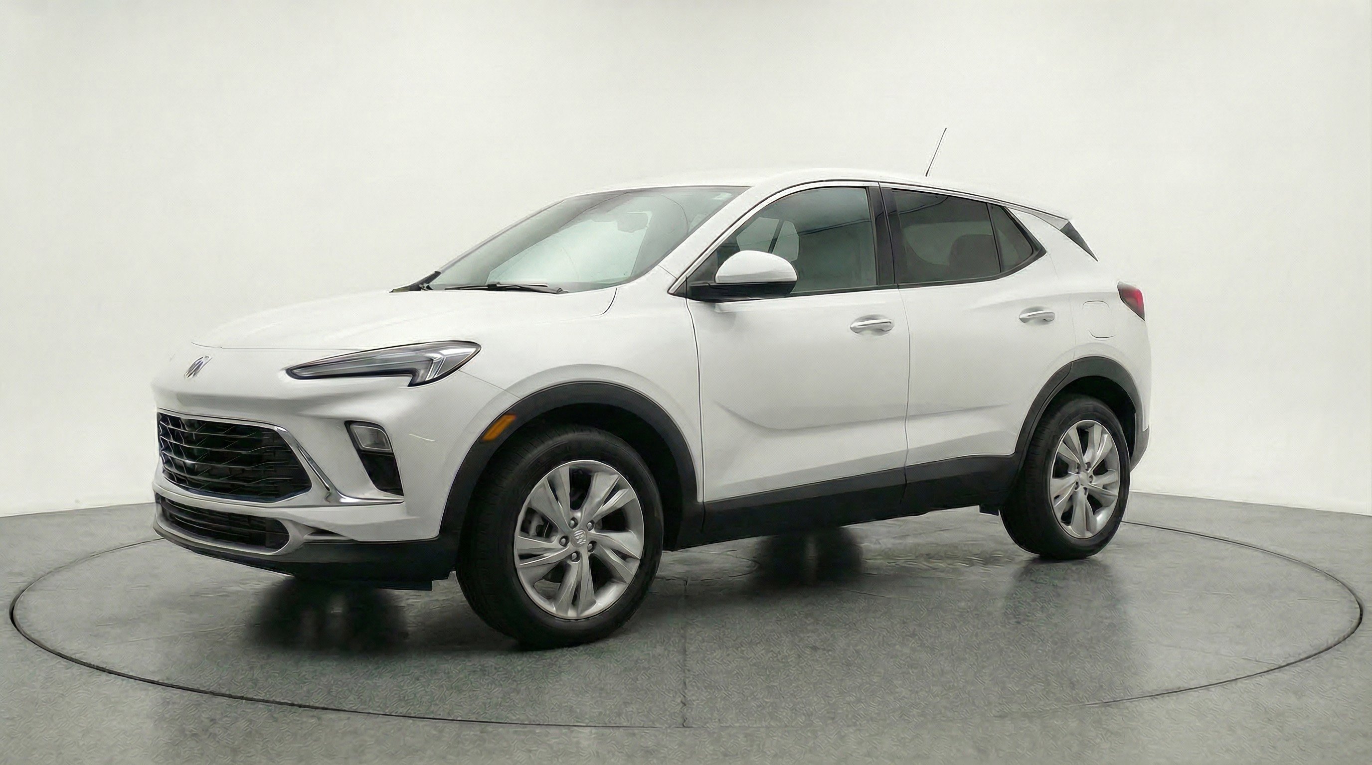 Used 2025 Buick Encore GX Preferred image 3