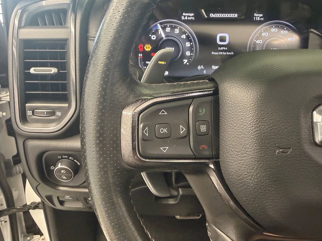 Used 2023 RAM 1500 Laramie AWD/4WD image 34