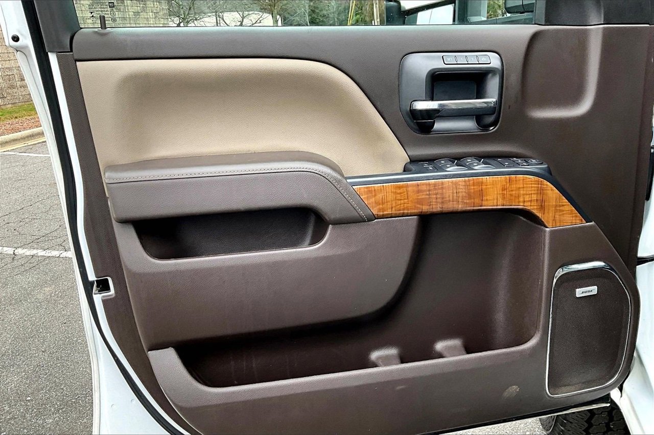 Used 2019 GMC Sierra 3500 SLT w/ Duramax Plus Package image 24