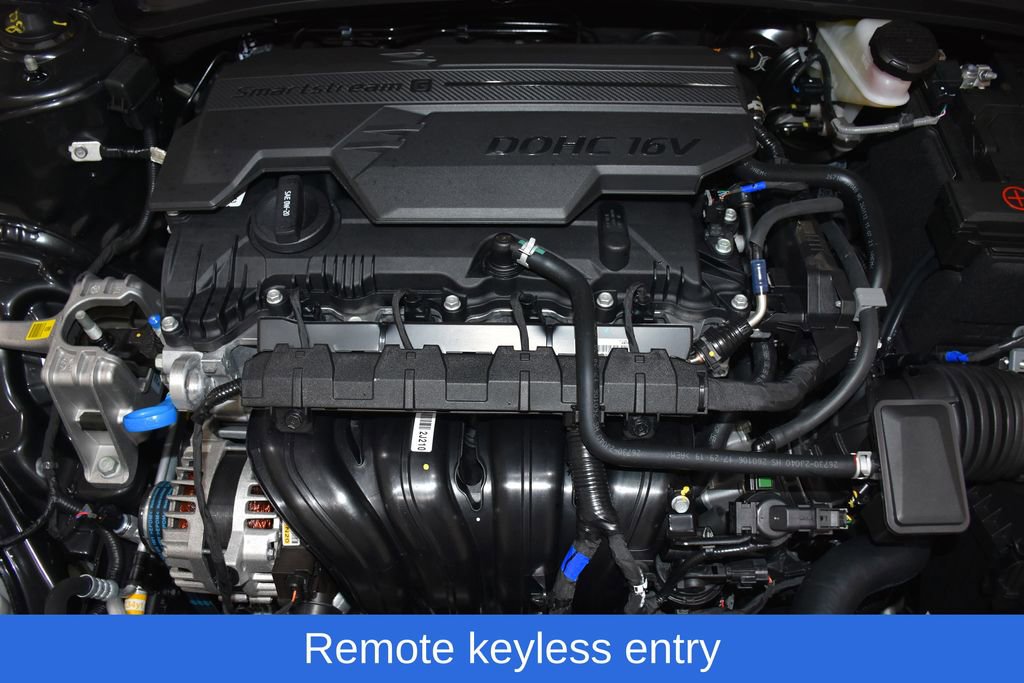 New 2026 Hyundai Elantra Sport image 7