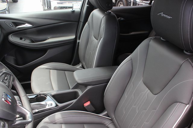 New 2026 Buick Encore GX Avenir w/ Avenir Technology Package image 2