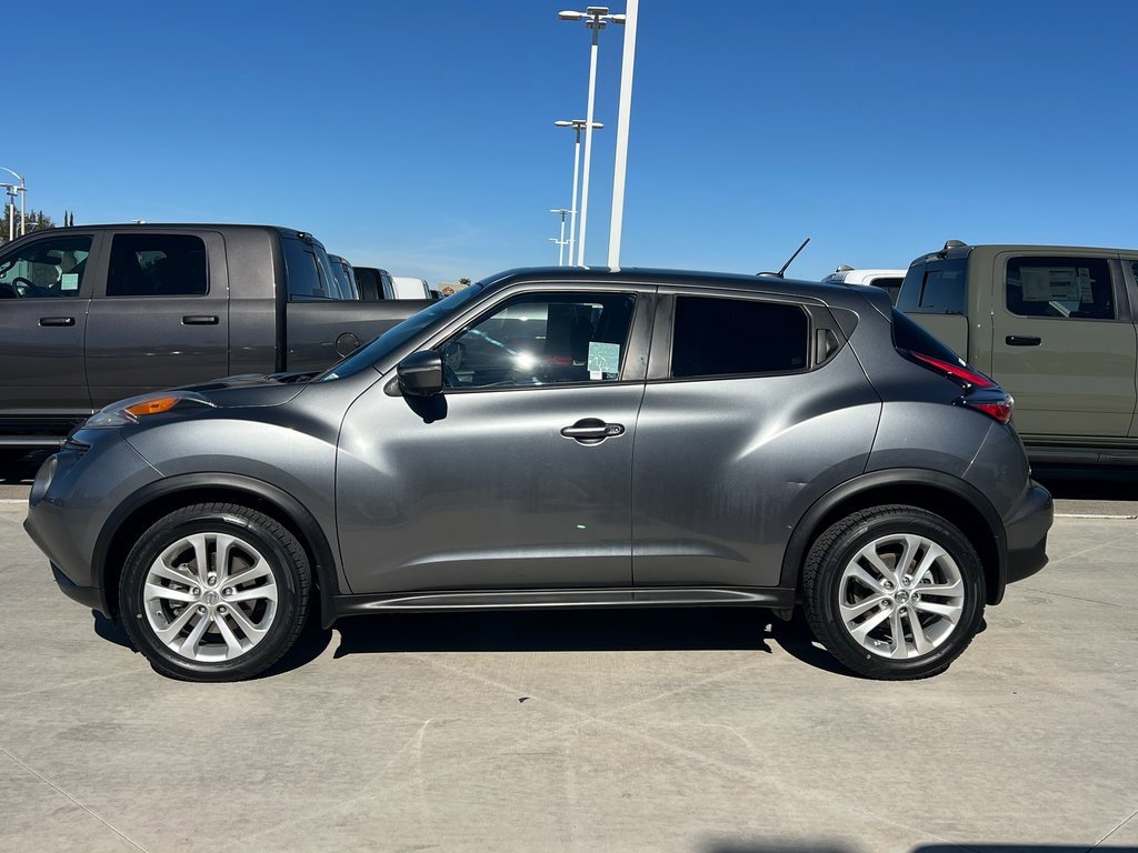 Used 2015 Nissan Juke SV w/ Technology Package image 3