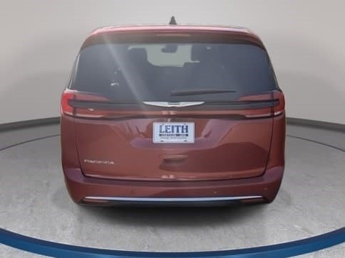 New 2026 Chrysler Pacifica Select FWD image 6