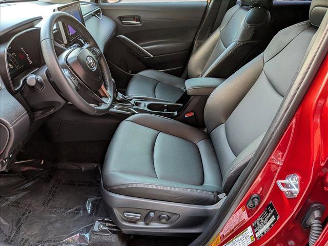 Certified 2025 Toyota Corolla Cross XLE w/ Convenience Package image 14
