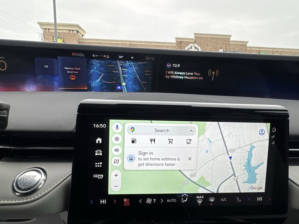 New 2026 Lincoln Nautilus Premier image 18