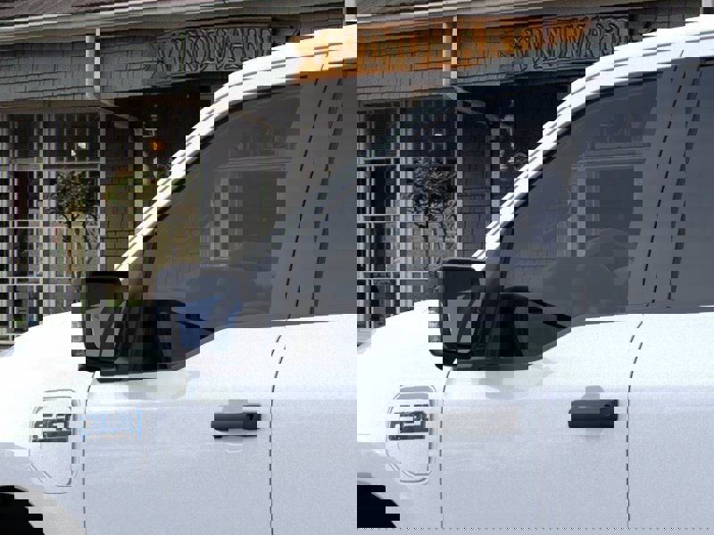 New 2025 Ford F150 Lightning XLT image 20