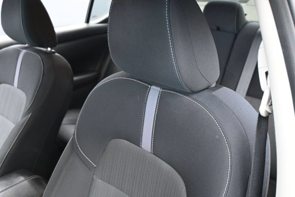 Used 2021 Nissan Sentra SV FWD image 17