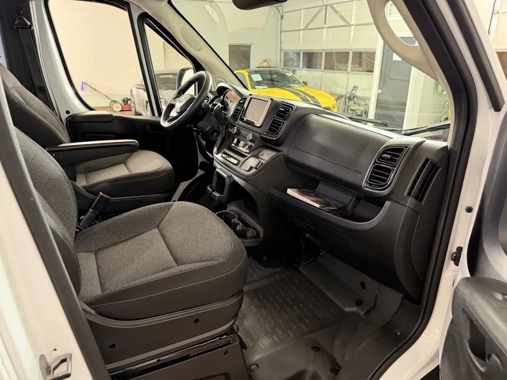Used 2023 RAM ProMaster 2500 FWD image 27