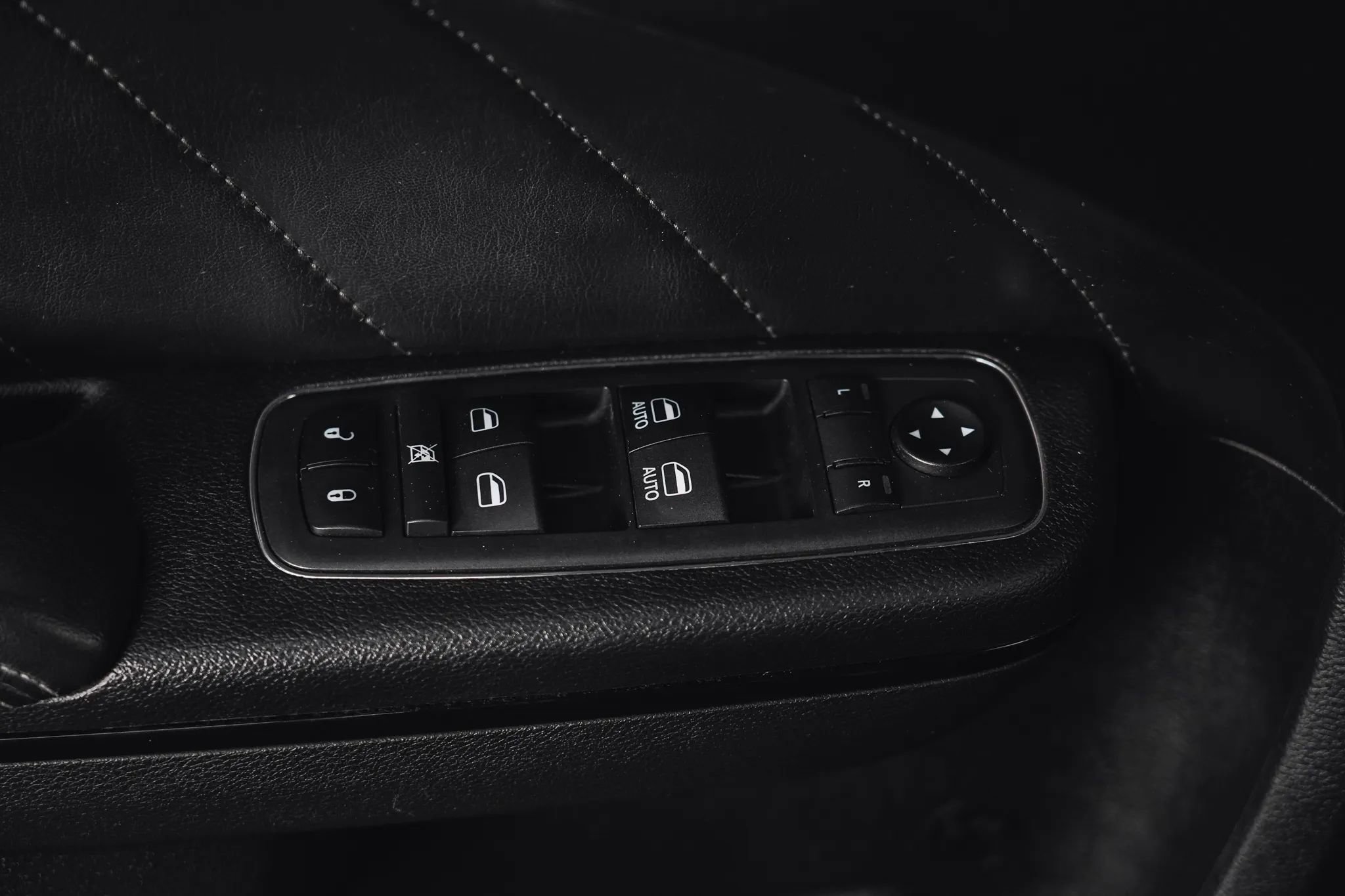 Used 2019 Dodge Charger Scat Pack w/ Daytona Edition Group RWD image 36