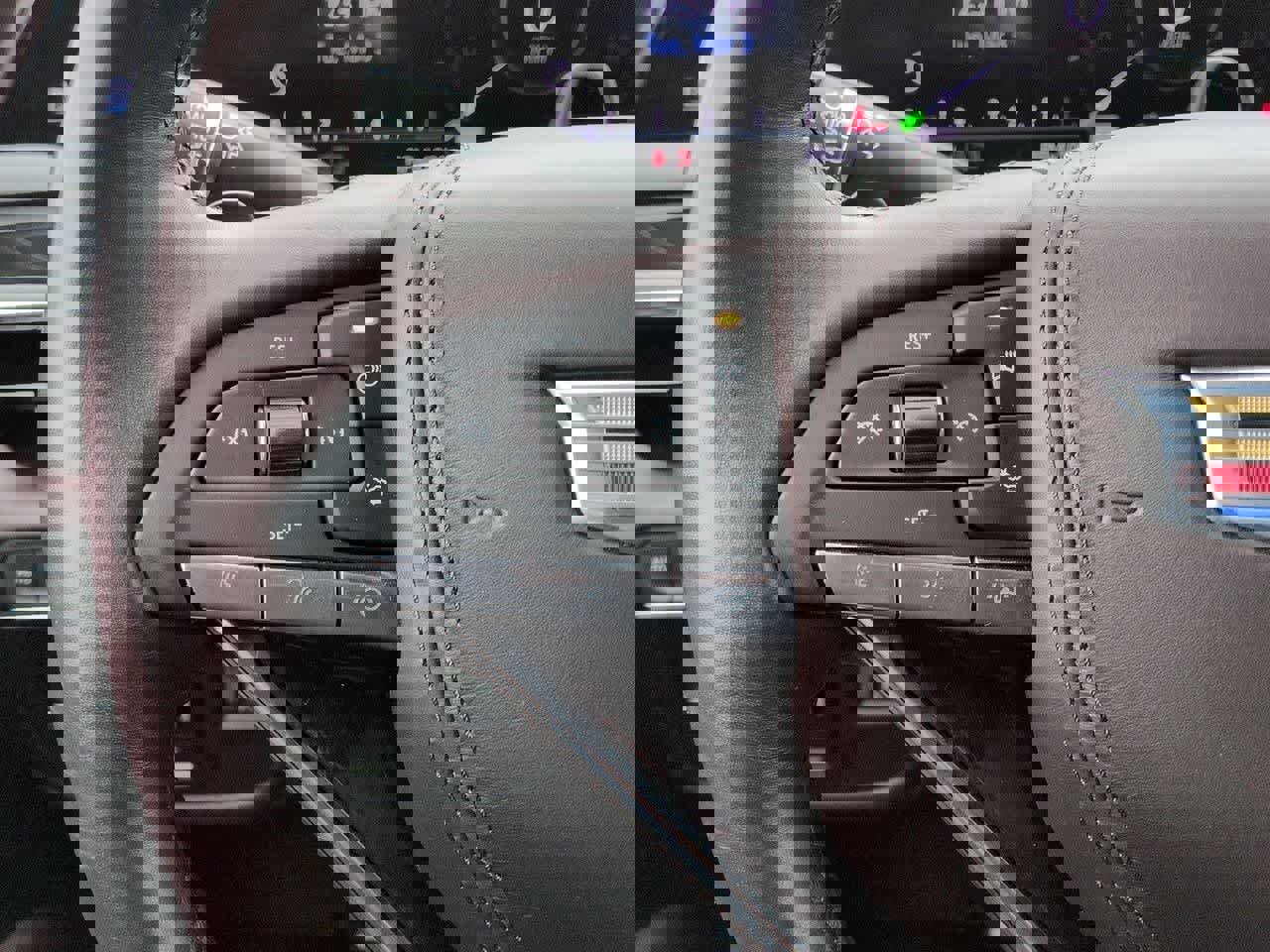 Used 2023 Cadillac Escalade Sport Platinum image 27