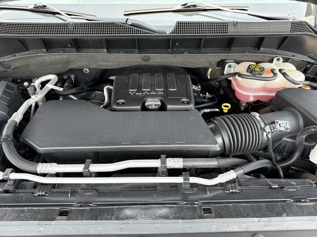 Used 2023 Chevrolet Silverado 1500 Custom AWD/4WD image 26