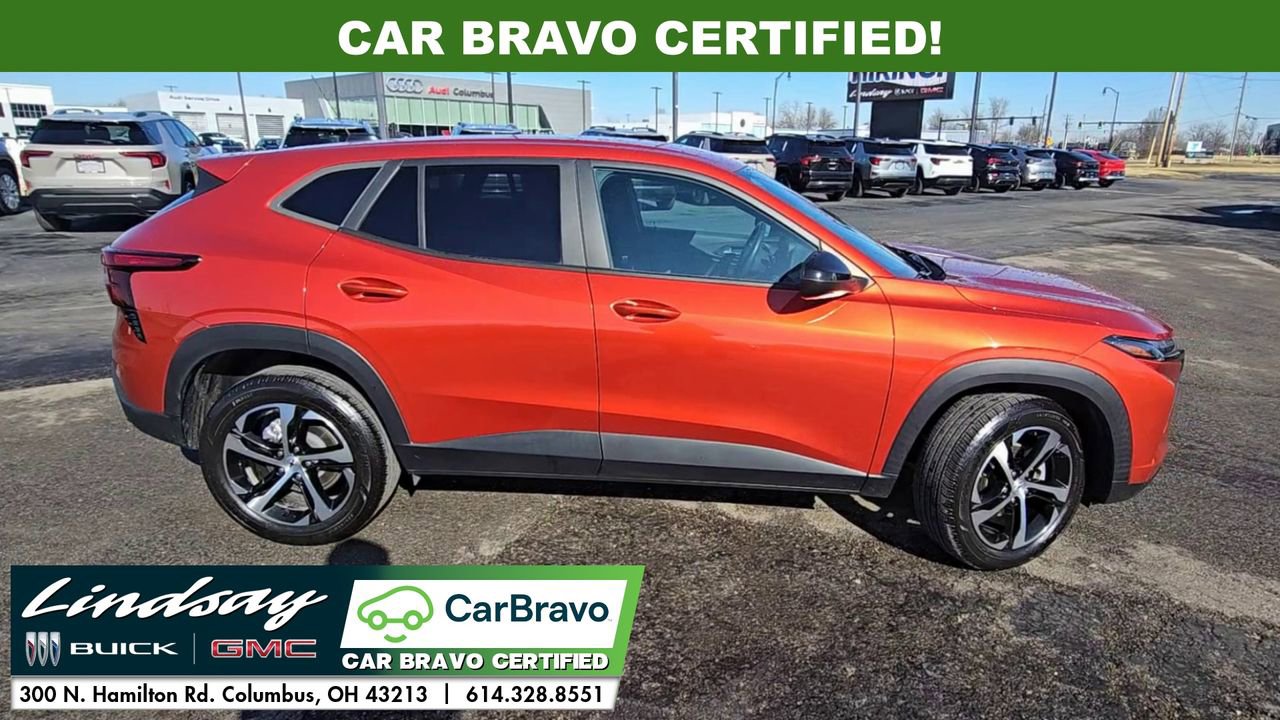 Used 2024 Chevrolet Trax RS w/ Driver Confidence Package image 11