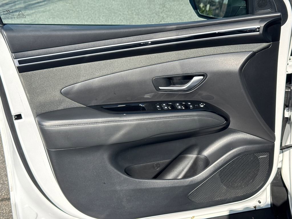 Used 2023 Hyundai Santa Cruz Limited image 10