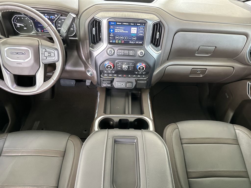 Used 2021 GMC Sierra 1500 Denali w/ Denali Ultimate Package AWD/4WD image 18