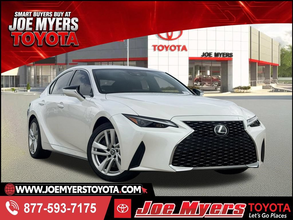 Used 2024 Lexus IS 300 w/ Comfort Package RWD video 1