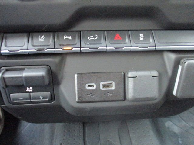 Used 2025 Chevrolet Silverado 2500 W/T w/ WT/CX Safety Package image 17