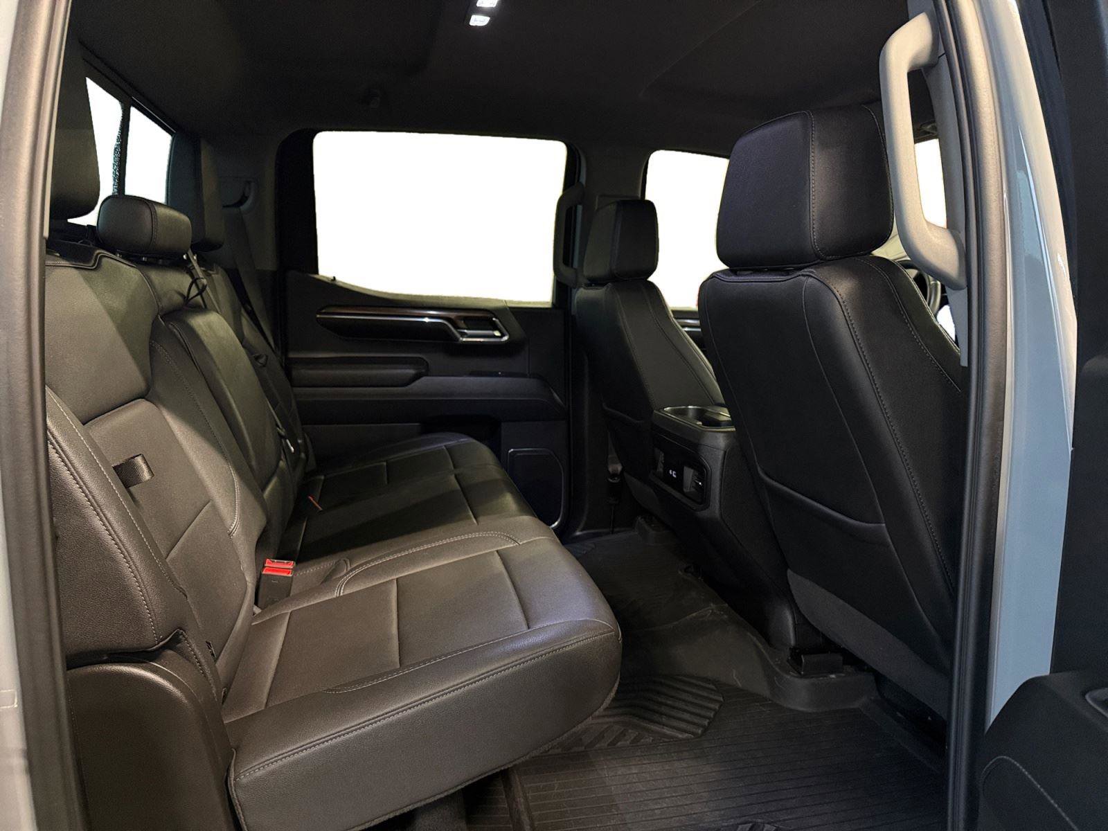 Used 2024 Chevrolet Silverado 1500 RST w/ Convenience Package II AWD/4WD image 24