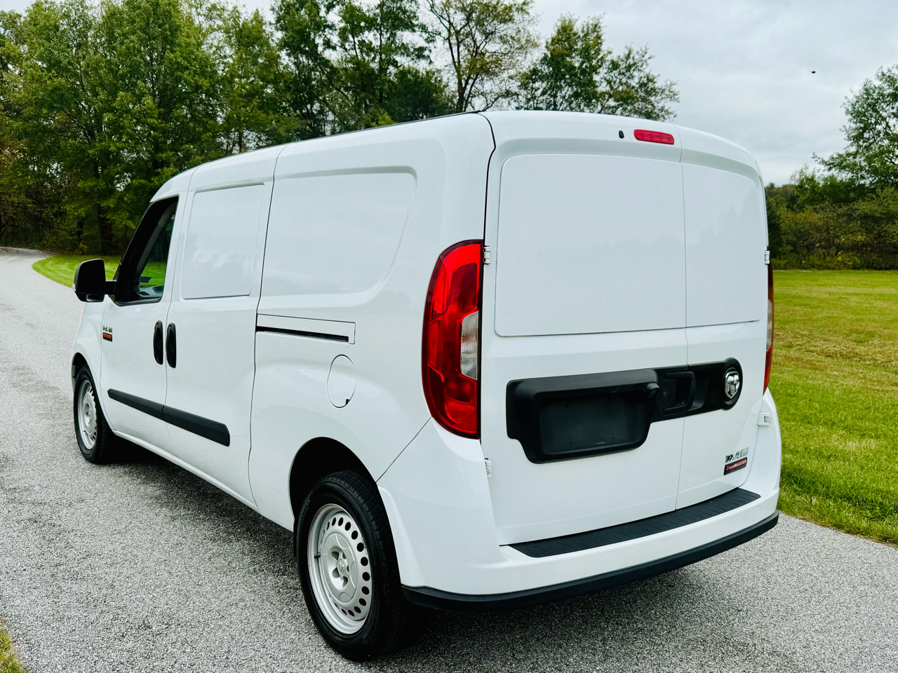 Used 2022 RAM ProMaster City Tradesman image 4