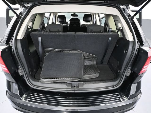 Used 2019 Dodge Journey SE FWD image 36