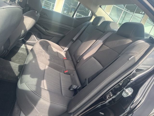 Used 2023 Nissan Altima 2.5 SV image 13