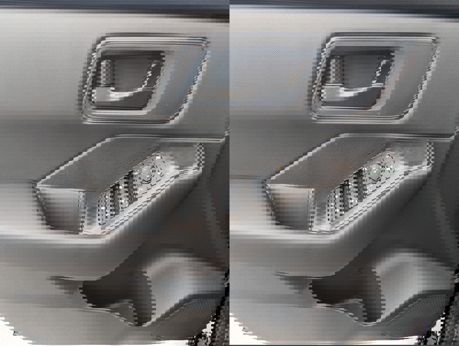 New 2026 Nissan Rogue S FWD image 13