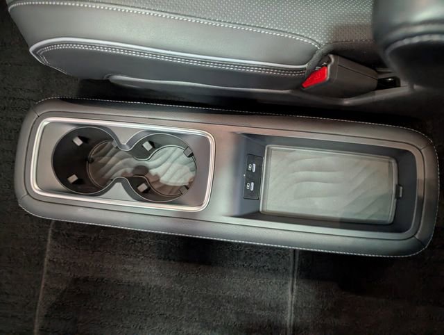 Used 2025 INFINITI QX80 Sensory image 13