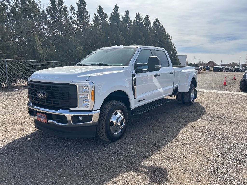 Used 2023 Ford F350 XL w/ XL Chrome Package image 2