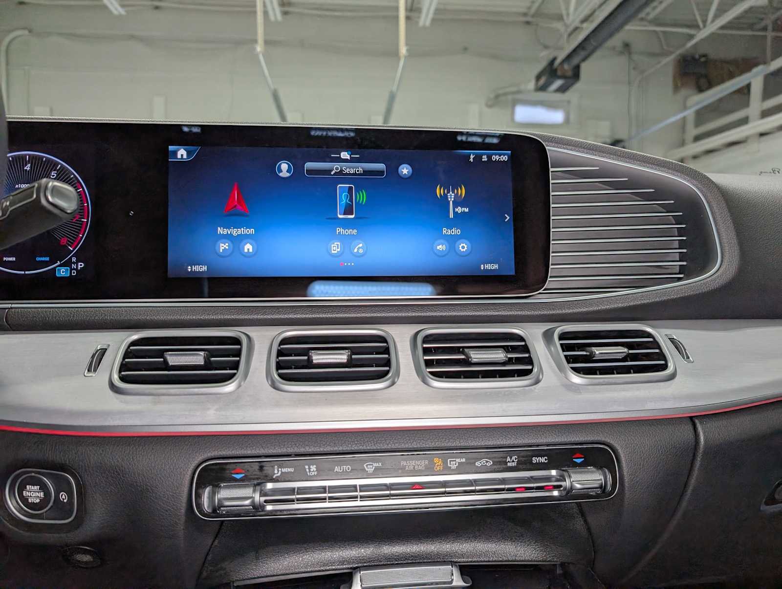 Certified 2024 Mercedes-Benz GLE 450 GLE 450 image 32